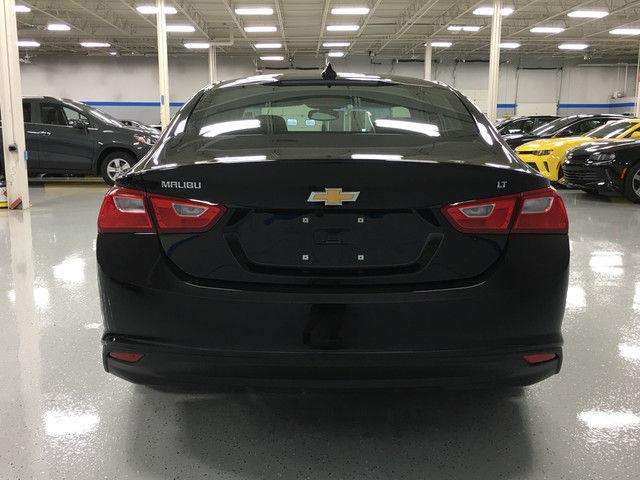 2017 Chevrolet Malibu LT 4dr Sedan